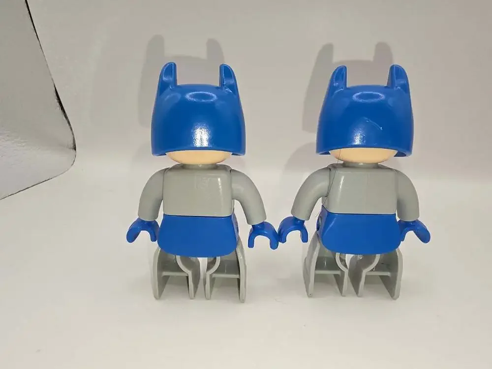 2 Lego Duplo Batman Figures for set 10823 Batwing Adventure